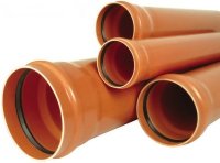 Труба ПВХ с раструбом Ø 200 × 4,5 × 2000 мм для наружной канализации купить в интернет-магазине Азбука Сантехники