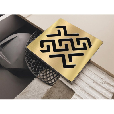 Трап Berges PLATZ Antik 150 × 150, золото глянец, S-сифон D50 H60, боковой купить в интернет-магазине Азбука Сантехники